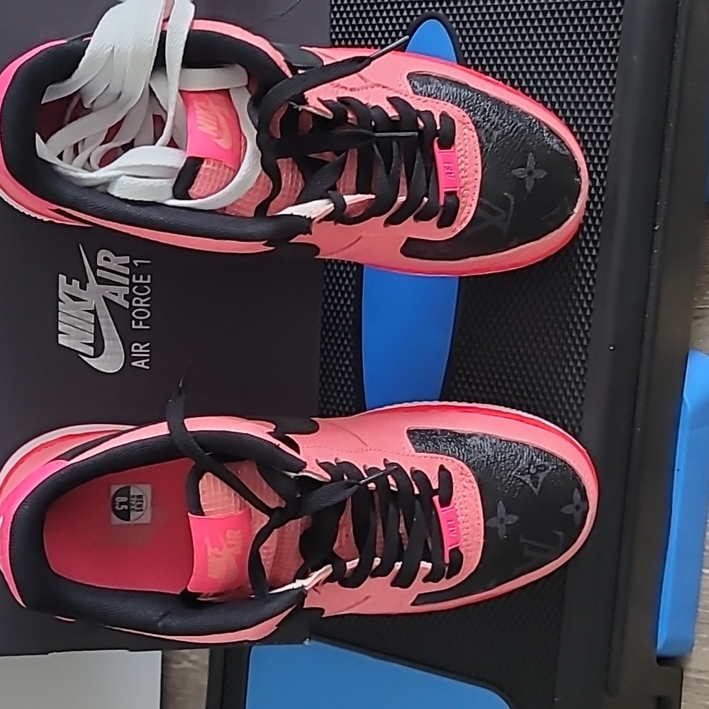 Custom Air - image 2